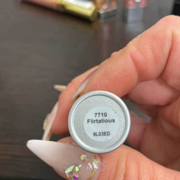 Victoria secret lip stick - Picture 3 of 8